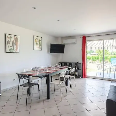 La Les Grands Vignobles Apartmanhotel Libourne