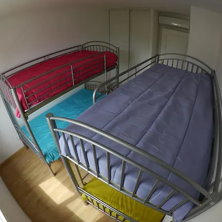 La Les Grands Vignobles 3*