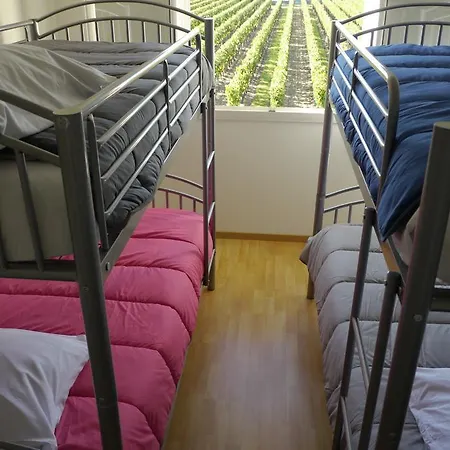 Aparthotel La Les Grands Vignobles