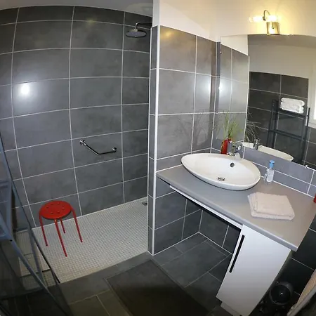 La Les Grands Vignobles Aparthotel 3*