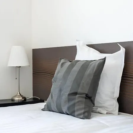 Apartmanhotel La Les Grands Vignobles 3*