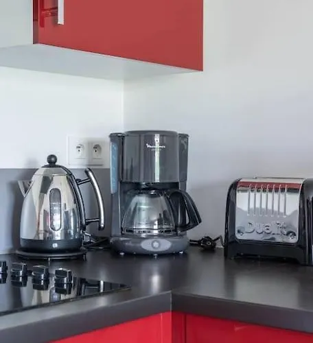 La Les Grands Vignobles 3*