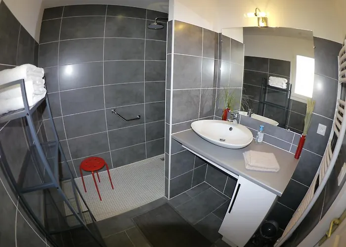 La Les Grands Vignobles شقة فندقية 3*