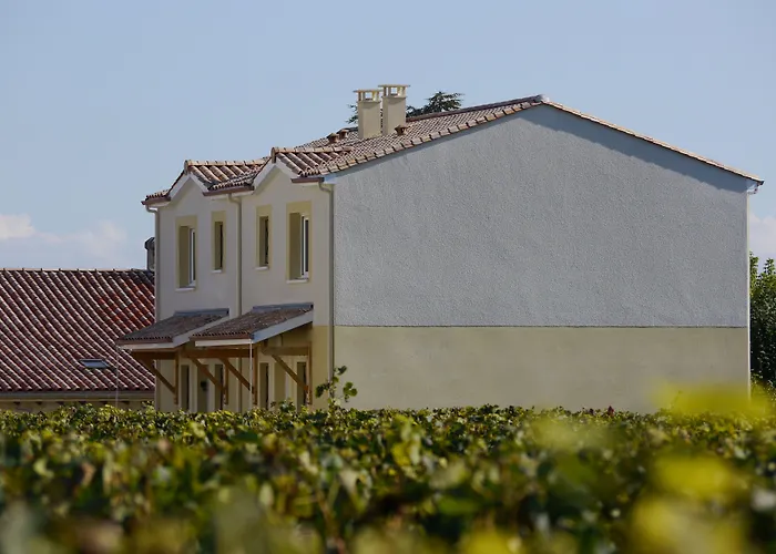 La Les Grands Vignobles ليبورن