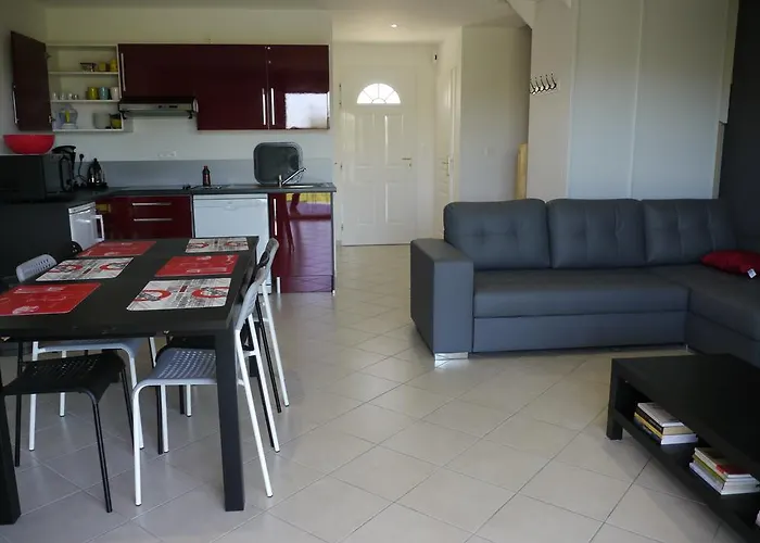 Lägenhetshotell La Les Grands Vignobles 3*